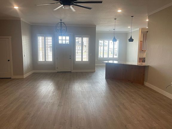 3rd image of 23 Barndo Dr