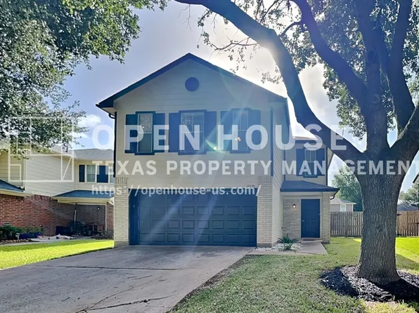 19530 Rocky Bank Dr, Tomball, TX 77375
