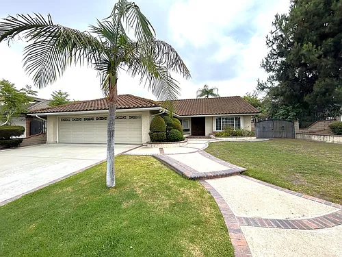 904 Sky Meadow Pl Photo 1