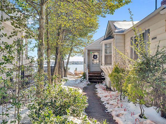 3rd image of 603 Point Avenue