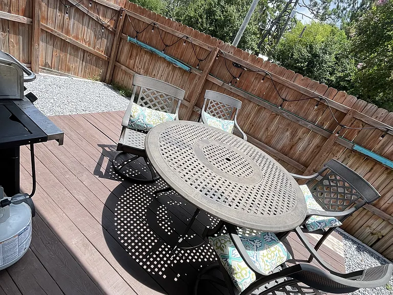 2222 Brooke St — Photo 39