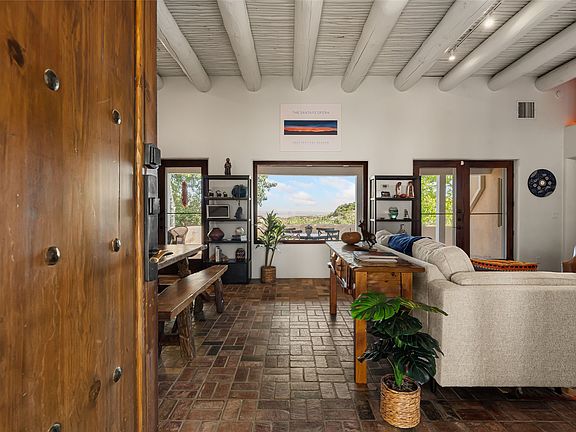 5th image of 75 Avenida De Las Casas #29