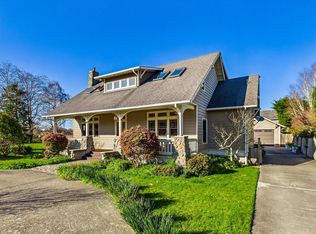 1025 Dewey Ave, Ferndale, CA 95536