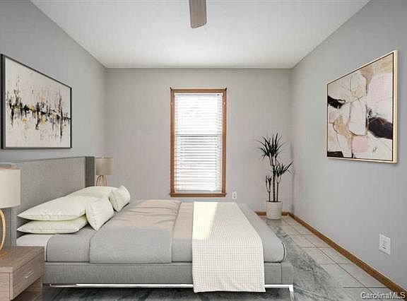 3rd image of 504 Forest Ln