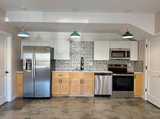 1213 N St SW #A, Cedar Rapids, IA 52404