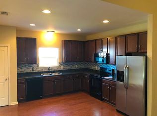 211 Wyburn Pl, Burns, TN 37029