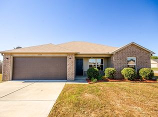 505 Pea Ridge St, Conway, AR 72032