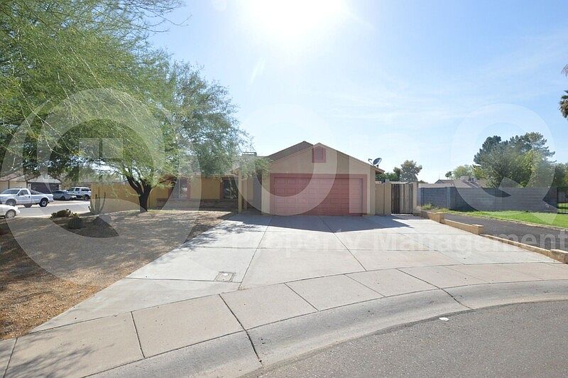 1st image of 4642 W Park Ave
