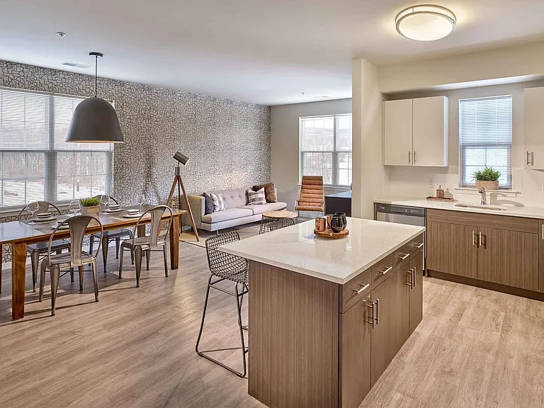 SOUTHGATE I, LLC — Photo 7