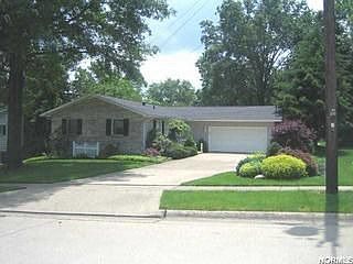 1st image of 762 Beechwood Ave