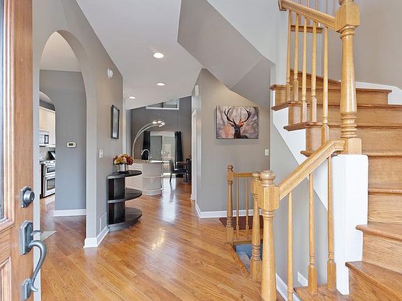 2nd image of 437 Ashbury Dr #437
