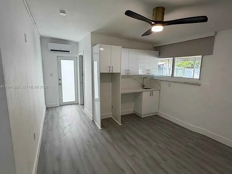 SW 96th Ave — Photo 12