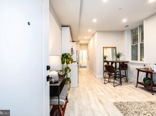 2556 University Pl NW #2, Washington, DC 20009