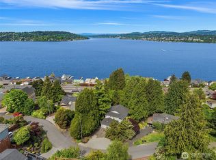 10504 Dixon Dr S, Seattle, WA