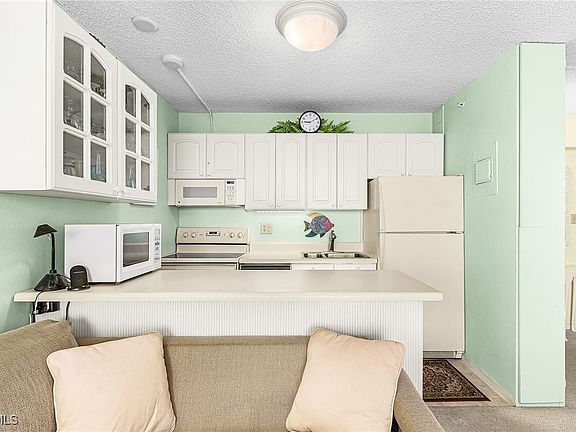 5th image of 8701 Estero Blvd Unit 403