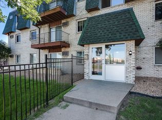 Elgin Pines, Minneapolis, MN 55432