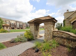 9088 Paddington Pkwy, Verona, WI 53593