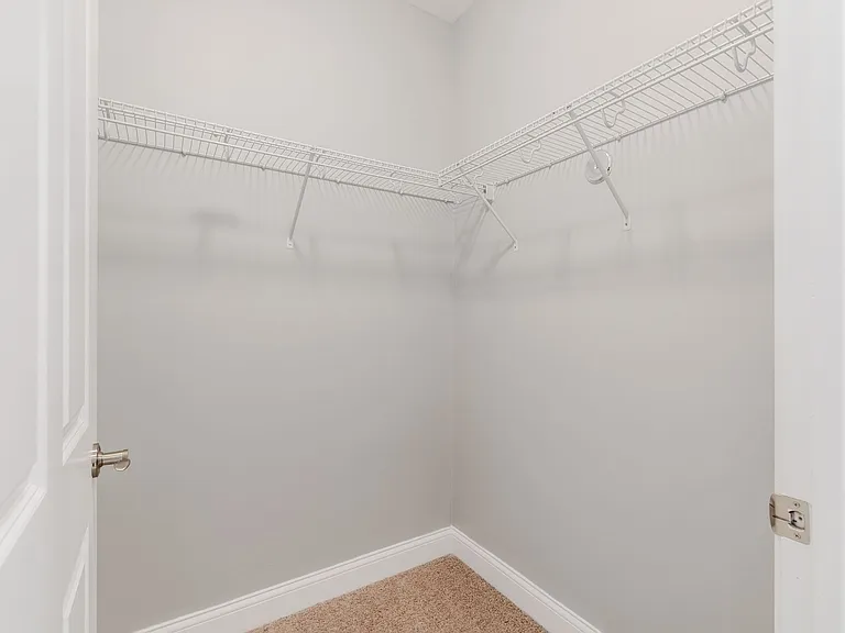 925 Ingleside Ave #215 — Photo 18