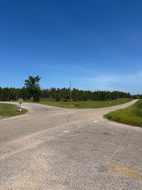 1st image of 1 Society Hill Rd