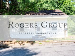 821 Parkway Dr, Henderson, NC 27536