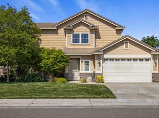 5301 Darpinian Ct, Riverbank, CA 95367
