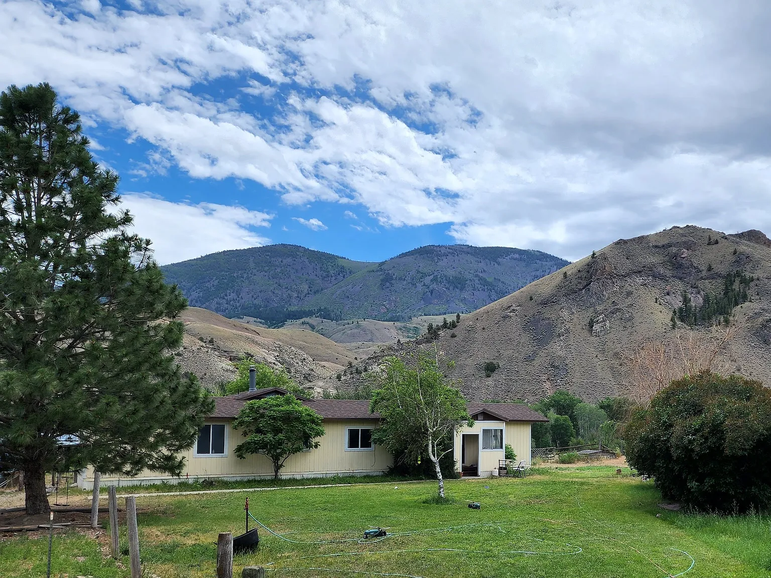 4 bed, 1331 sqft, $850 — Photo 1