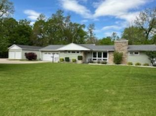 2924 Sunnyside Ave, Burlington, IA 52601