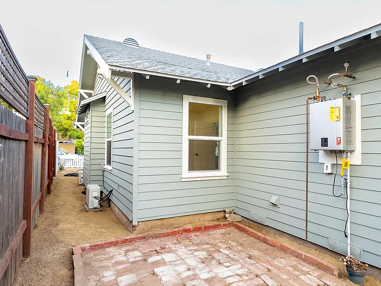 3712 Richmond St — Photo 30