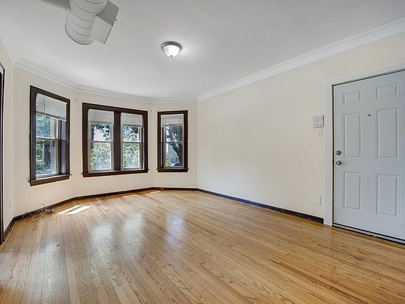 3rd image of 4500 W Montana St #2