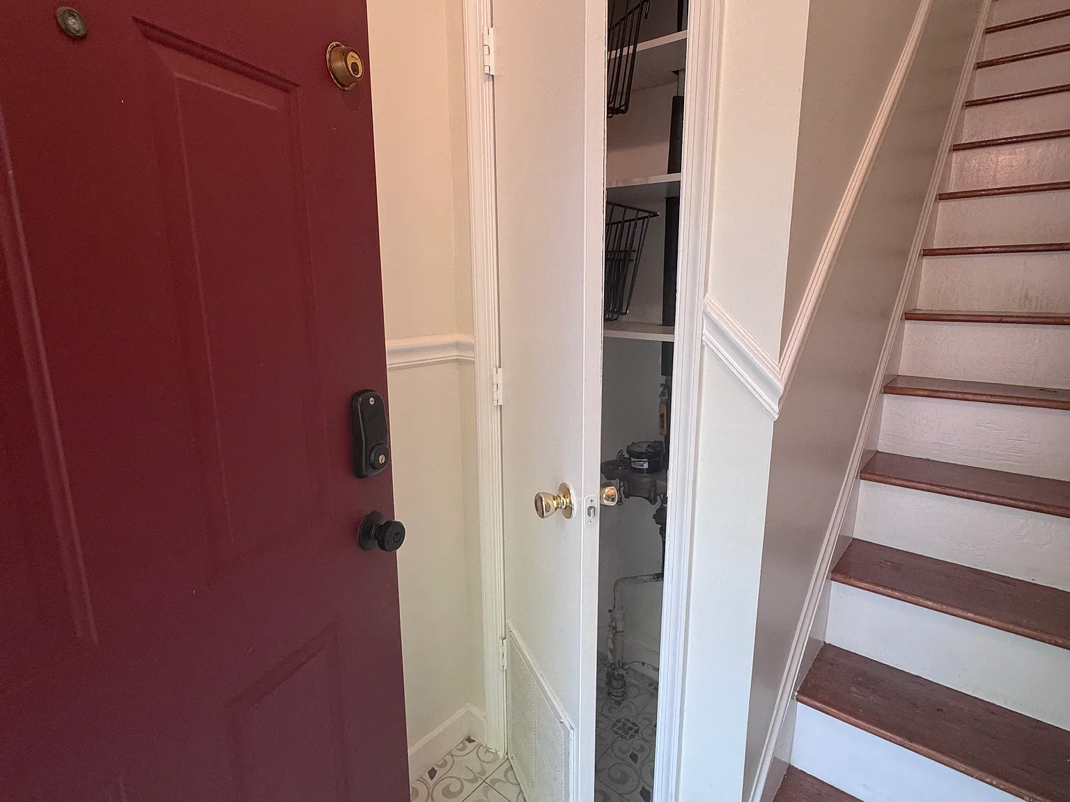 3 bed, 1144 sqft, $2,600 — Photo 3