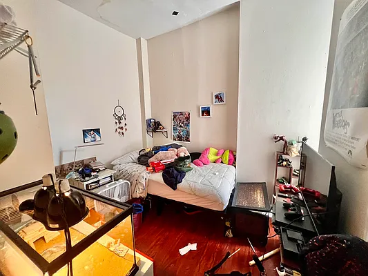 Rented by Highline Residential | media 3