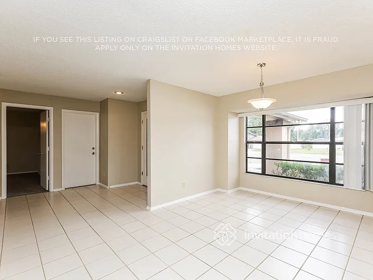 1403 Live Oak Ct — Photo 5