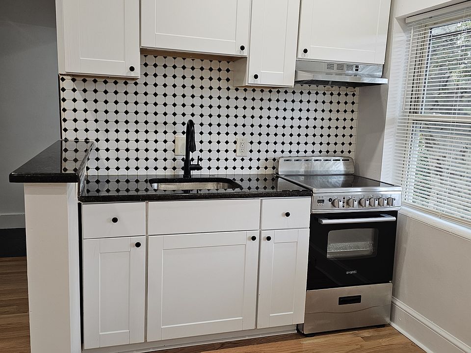 320 N Duke St APT 5, Lancaster, PA 17602 | Zillow