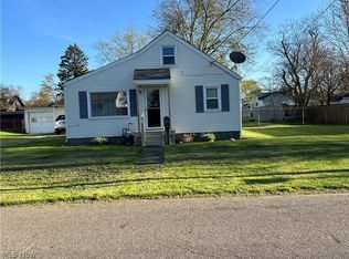 2346 22nd St NE, Canton, OH 44705