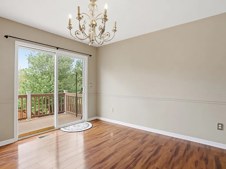 808 Marquette Dr — Photo 9