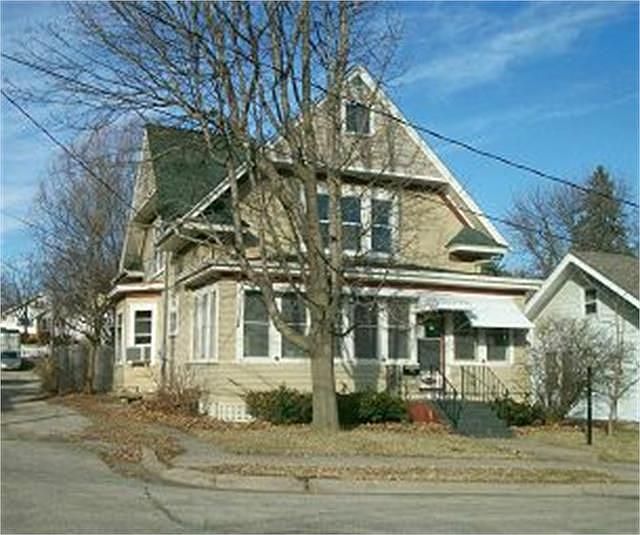 1st image of 1057 Auburn St