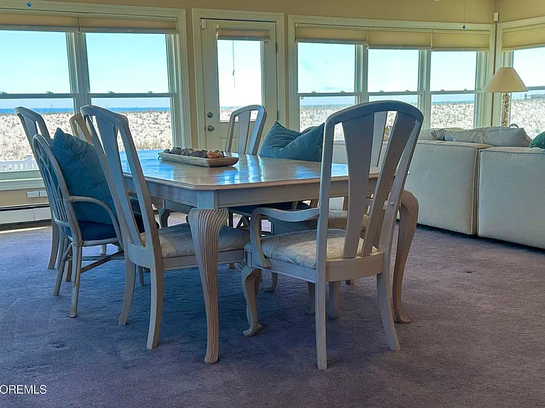 2400 Ocean — Photo 10