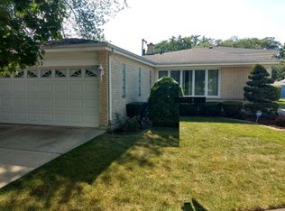 6632 Davis St, Morton Grove, IL 60053