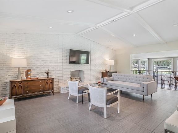 2nd image of 10803 Melody Ln