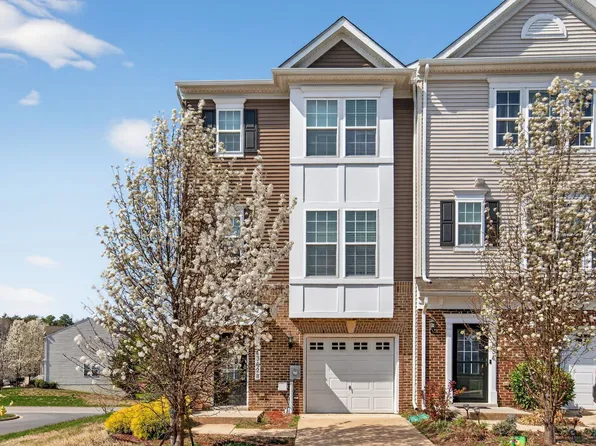 43628 Winterberry Way, California, MD 20619