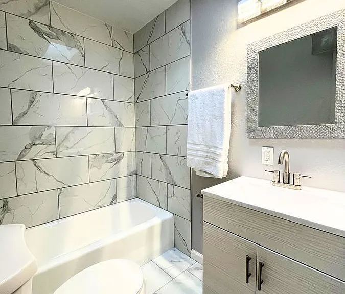 7724 McKnight Ave NE — Photo 17