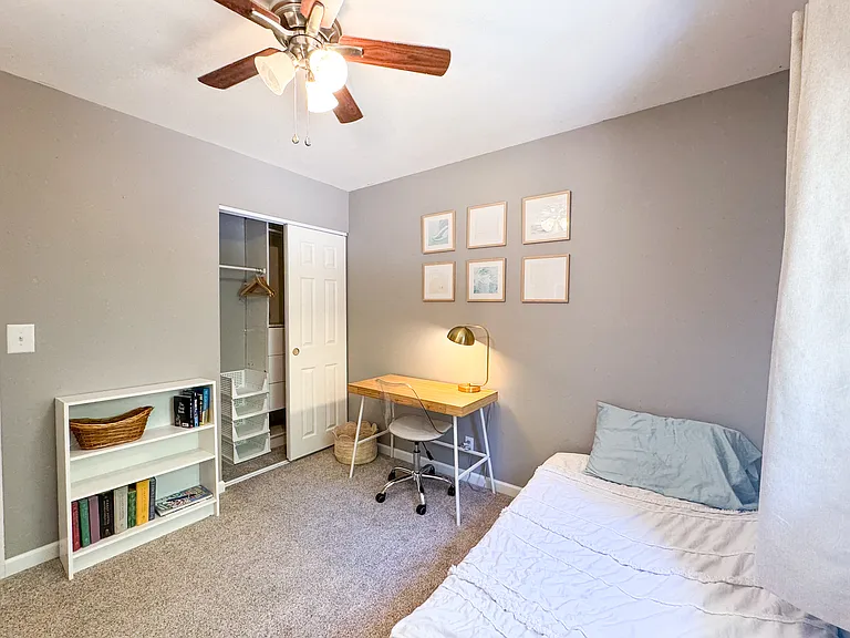 6832 Townsend Ln NE — Photo 25