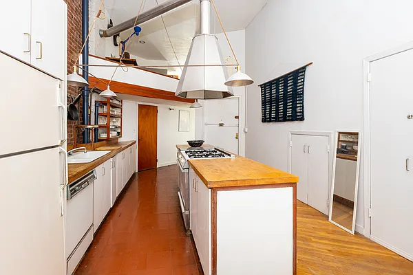 Rented by Compass | media 8