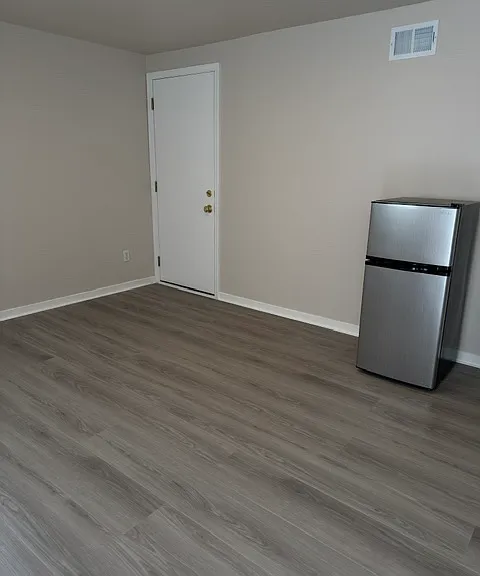 1425 Moraga St #B — Photo 3