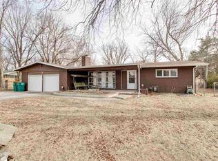 416 S Socora St, Wichita, KS 67209