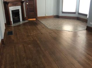 818 Madison St #1W, Lockport, IL 60441