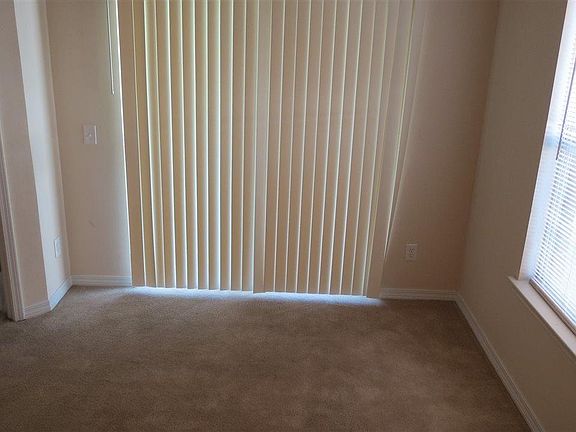 5th image of 11091 W Chippewa Way