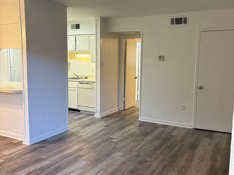 10542 Jefferson Hwy #12 — Photo 7