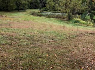 190 Morningside Rd, Elverson, PA 19520