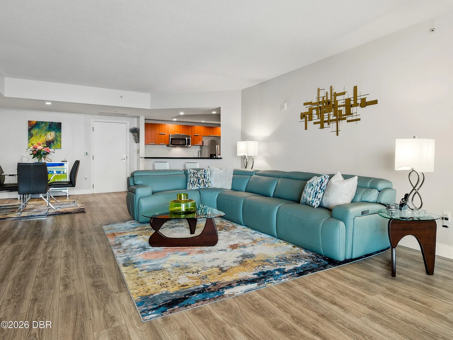 2 bed, 2.0 bath, 1689 sqft, $3,000 — Photo 4